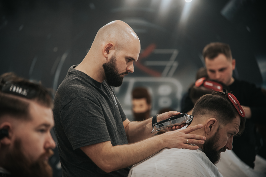 Jaki zawód wybrać w 2025 roku?